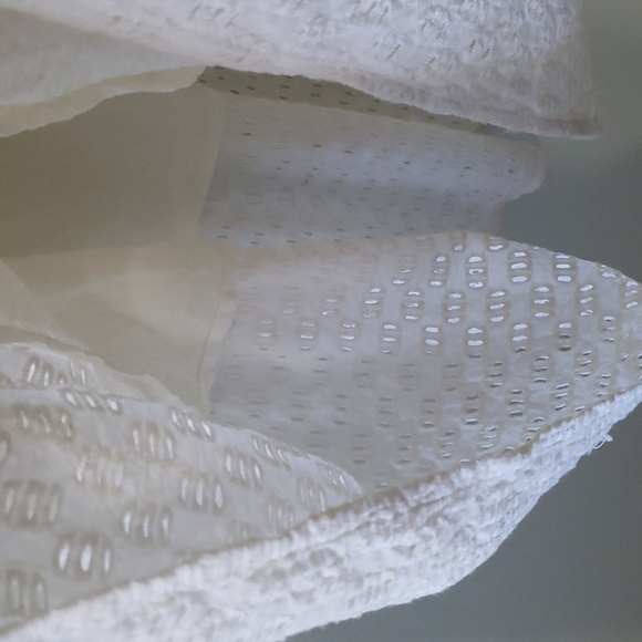 Monsoon and Beyond Women Midi Dress Large Ivory Tier Eyelet Puff Sleeve Pockets - Picture 4 of 16